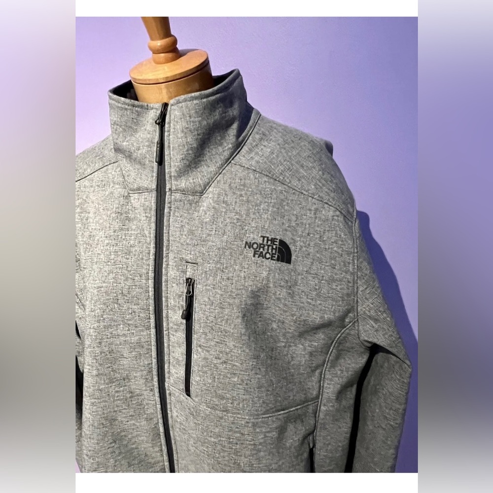 The North Face Men's Heather Grey Apex Bionic Windwall Jacket  Size XL